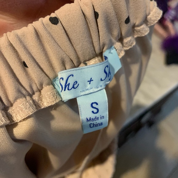 She and Sky Off-Shoulder Short Sleeve Dress - Picture 7 of 7